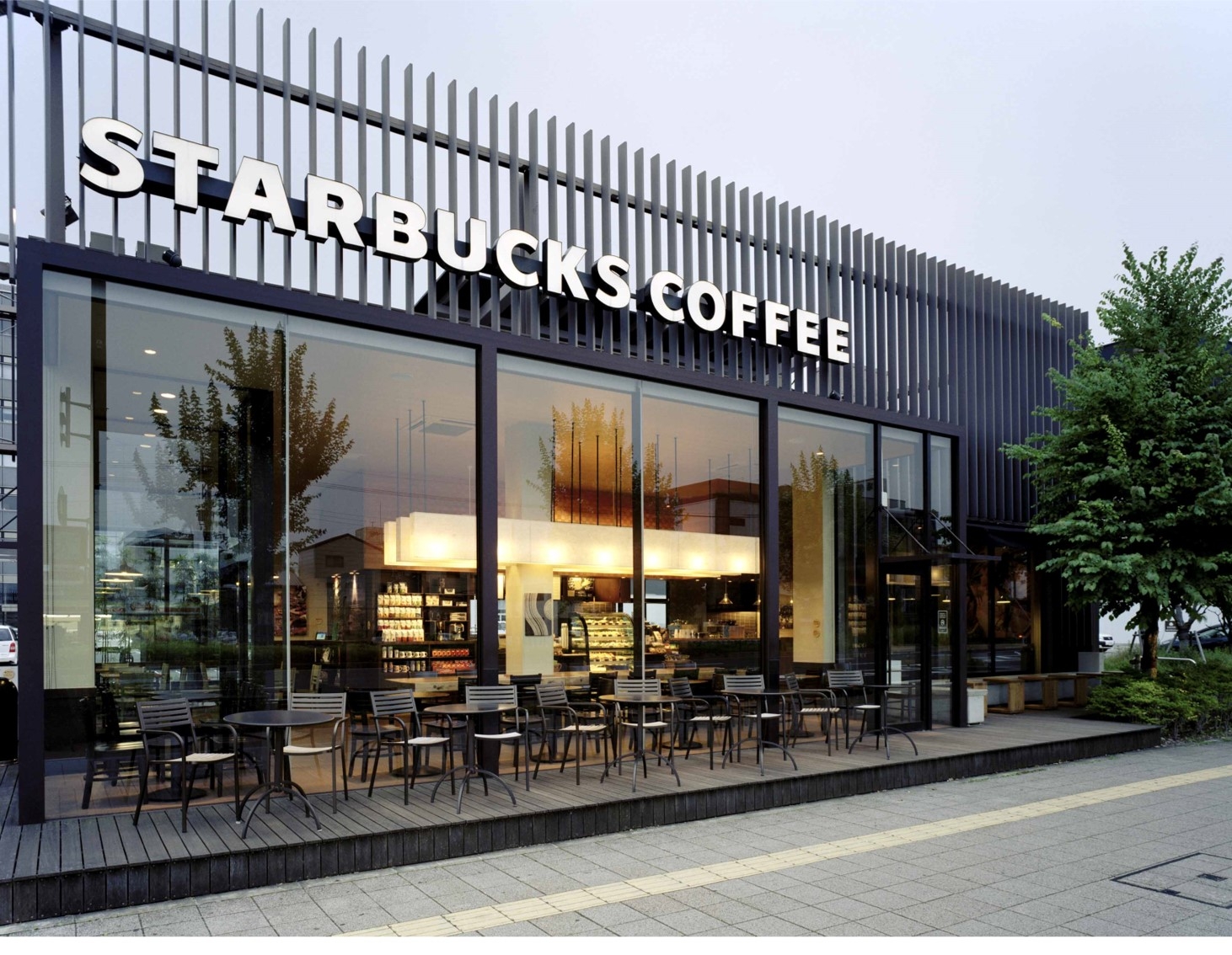 Starbucks Announces Plans To go Greener At 10 000 Of Its Stores Worldwide By 2025 GeekWire